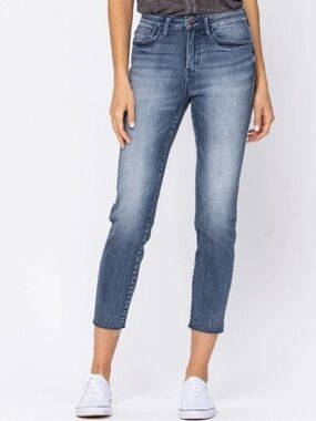 Judy Blue Relaxed Fit Jeans
